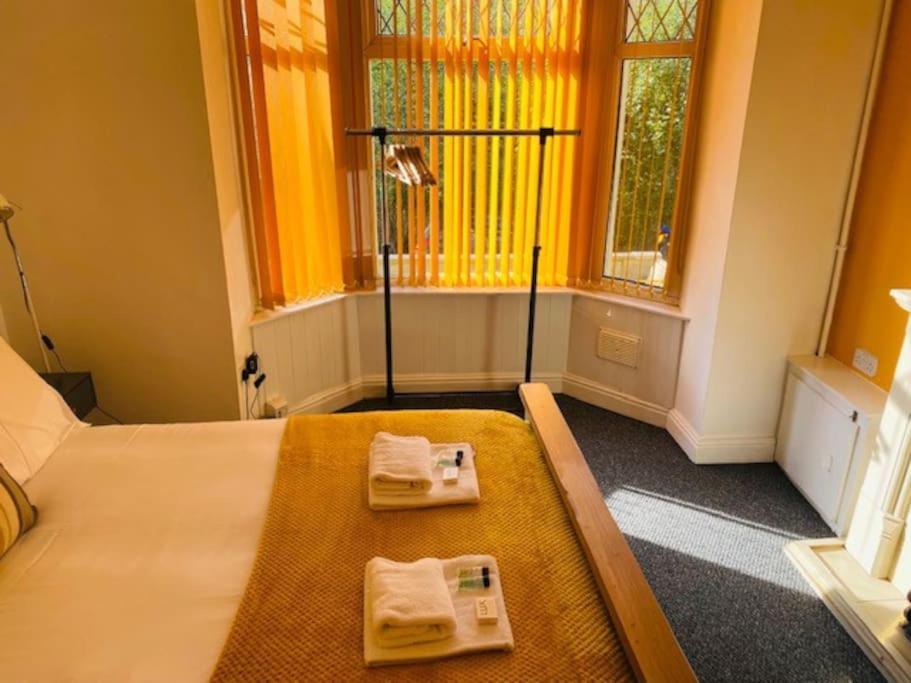 Goldcroft Villa Abertillery Bagian luar foto