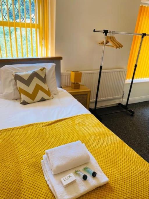 Goldcroft Villa Abertillery Bagian luar foto