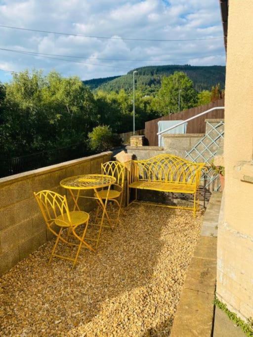 Goldcroft Villa Abertillery Bagian luar foto